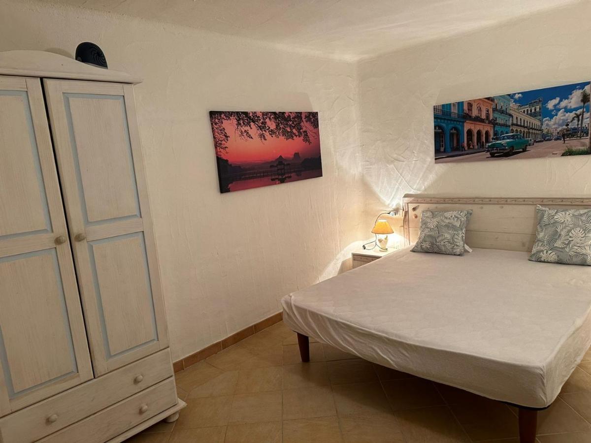 Lightblue-Celeste Central Apartment In Porto Rotondo Exterior foto